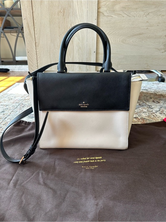 kate spade Handbags - Kate Spade Two-Tone Black and Cream Satchel with Top Handles